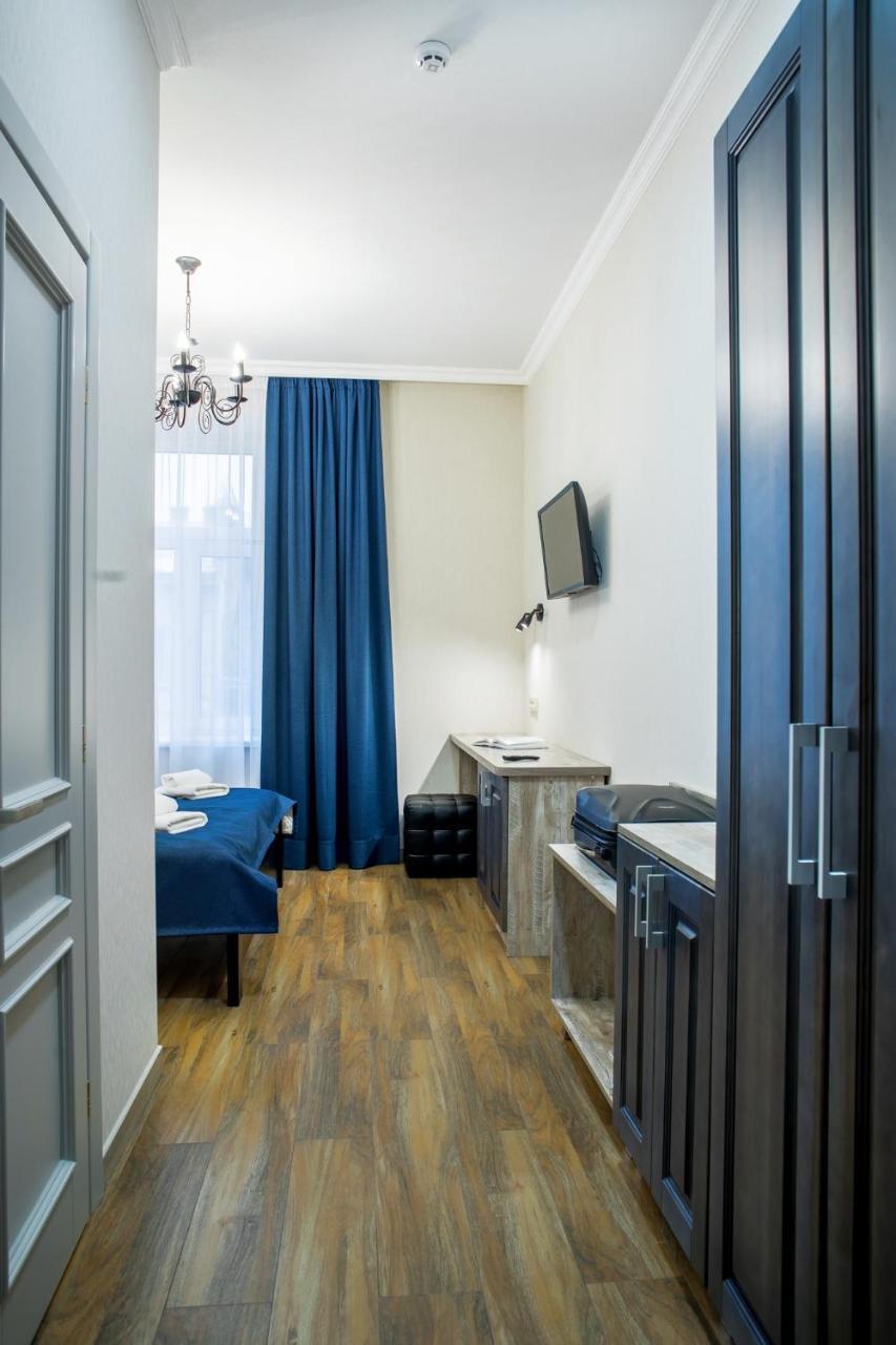 Mini Hotel Barvy Lvova On Horodotska St. Esterno foto