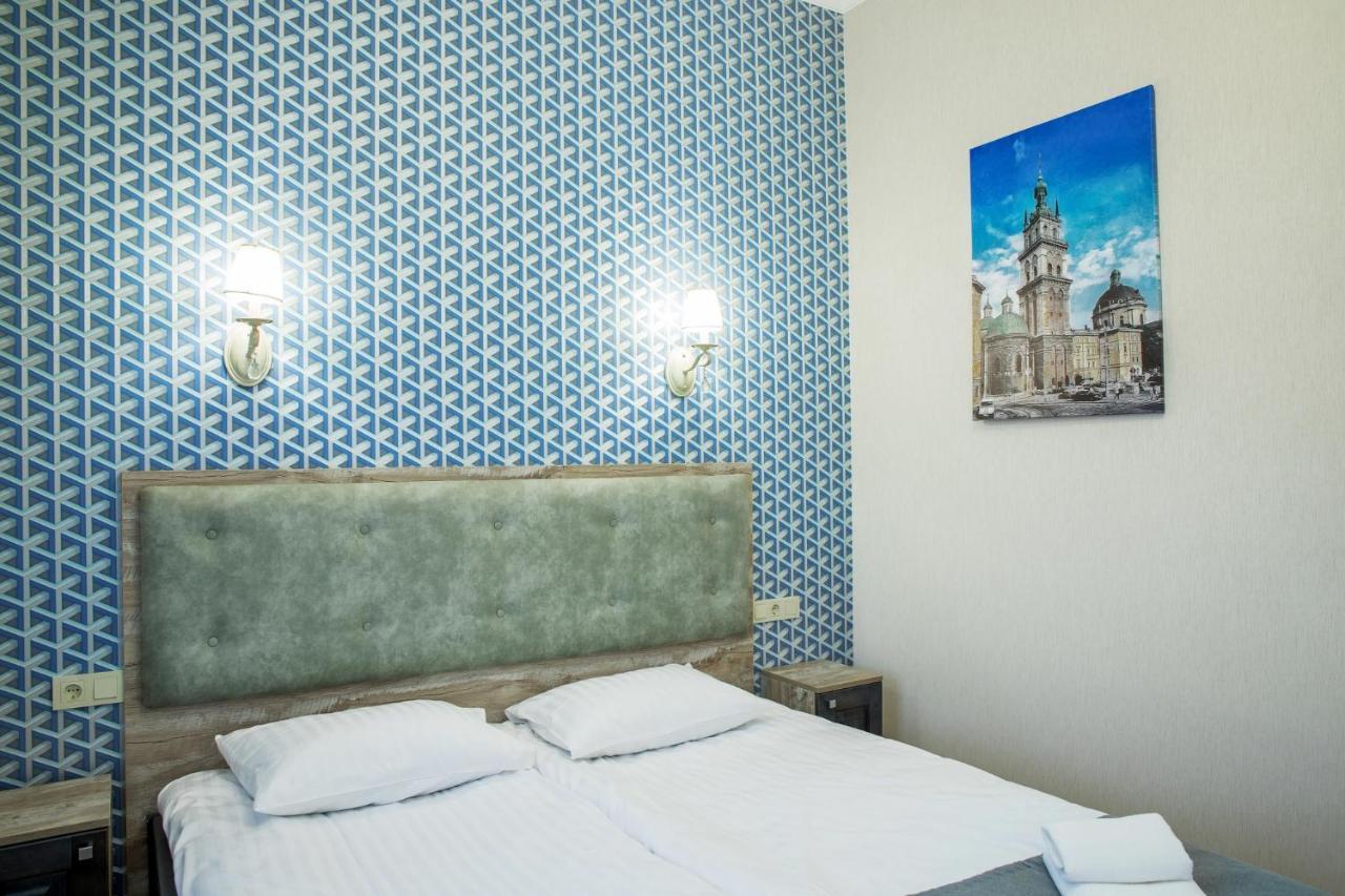 Mini Hotel Barvy Lvova On Horodotska St. Esterno foto